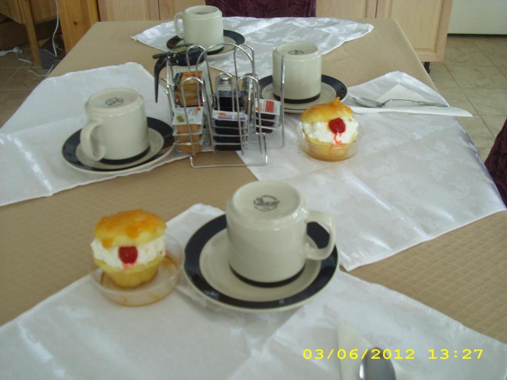 Villa Maria Country Inn Acheson Dış mekan fotoğraf