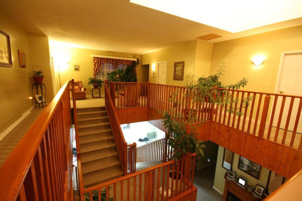 Villa Maria Country Inn Acheson Dış mekan fotoğraf