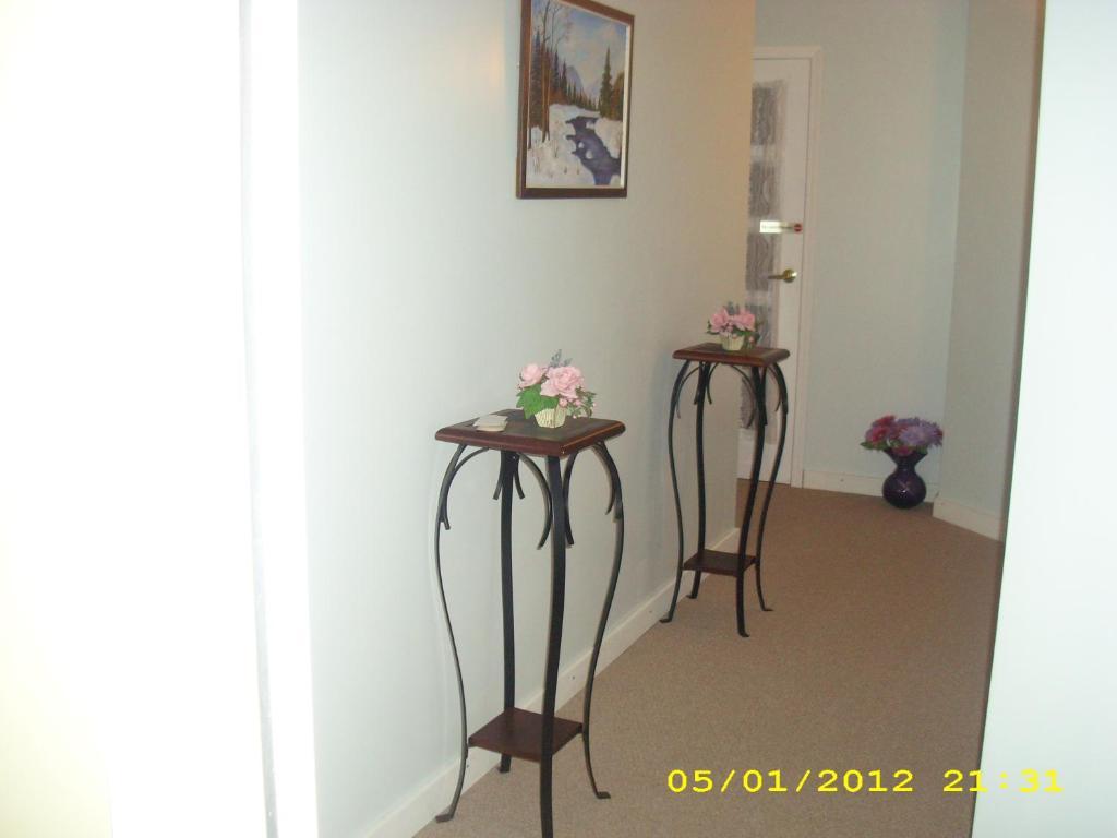 Villa Maria Country Inn Acheson Oda fotoğraf